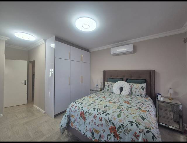 3 BEDROOM TOWNHOUSE FOR SALE IN SUNNINGDALE